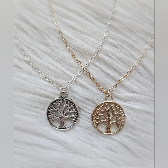 Tree Of Life Necklace - Picture 2 of 3